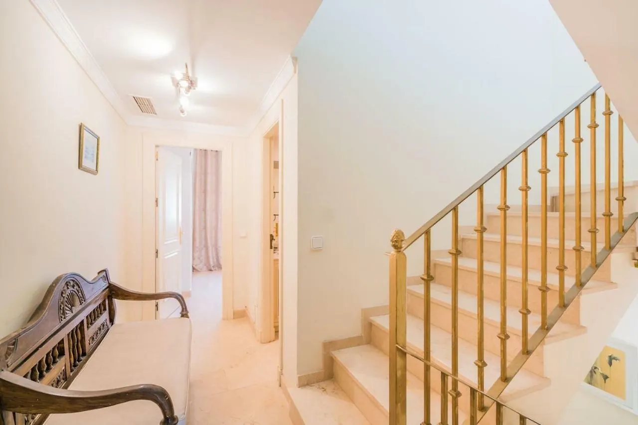 Aloha Gardens Townhouse Apartment Marbella